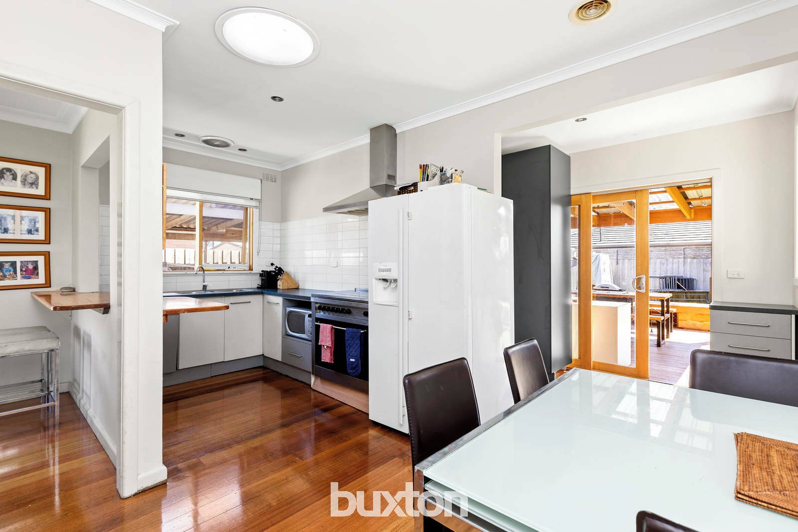 Gallery: 87 White Street