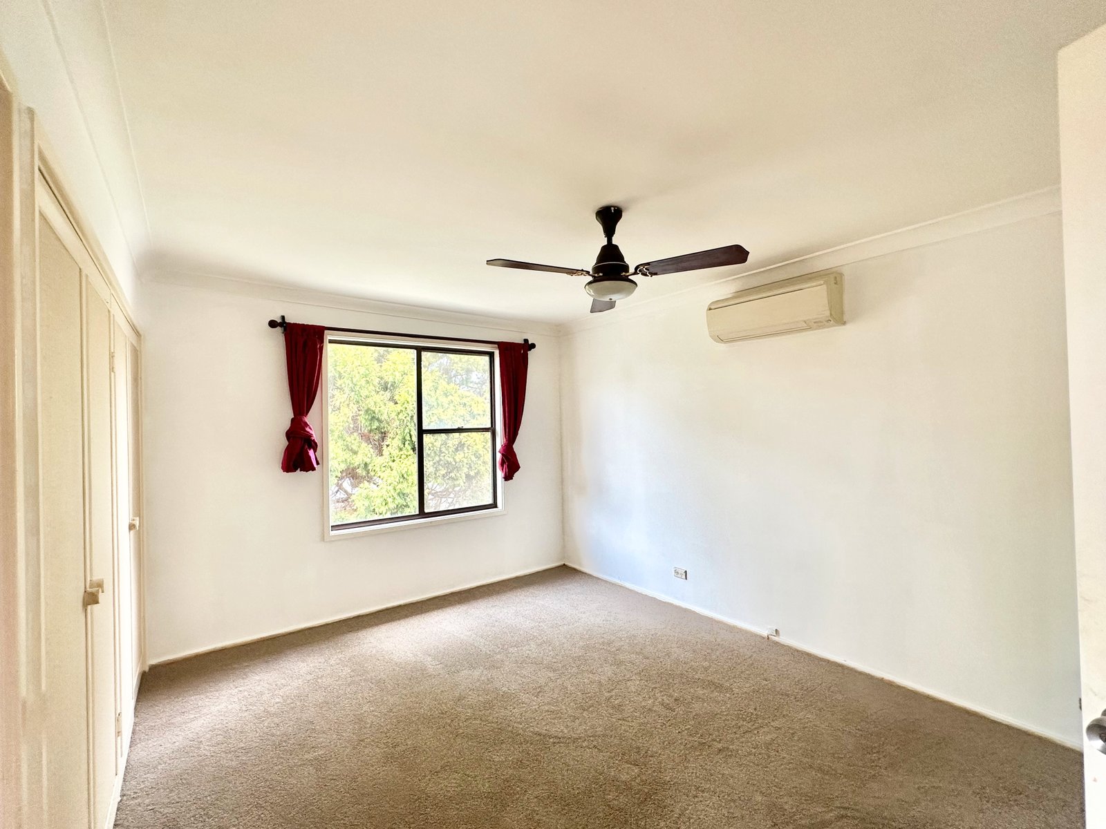 870 Forest Road PEAKHURST 6