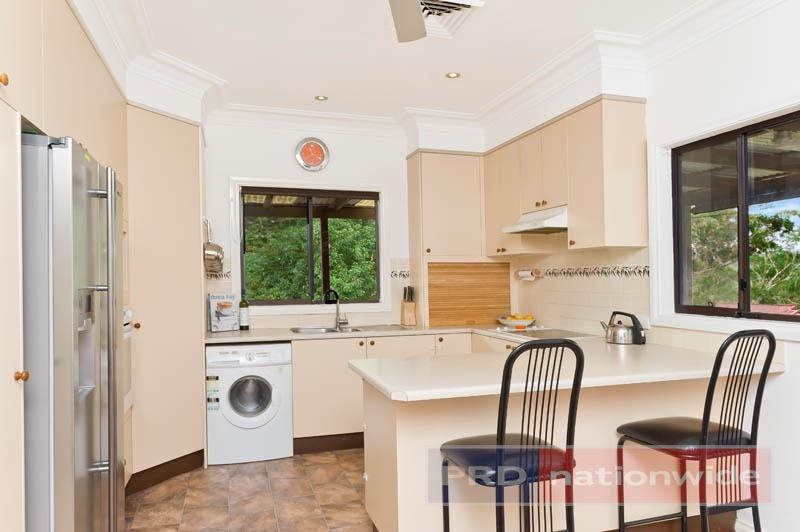 870 Henry Lawson Drive PICNIC POINT 4