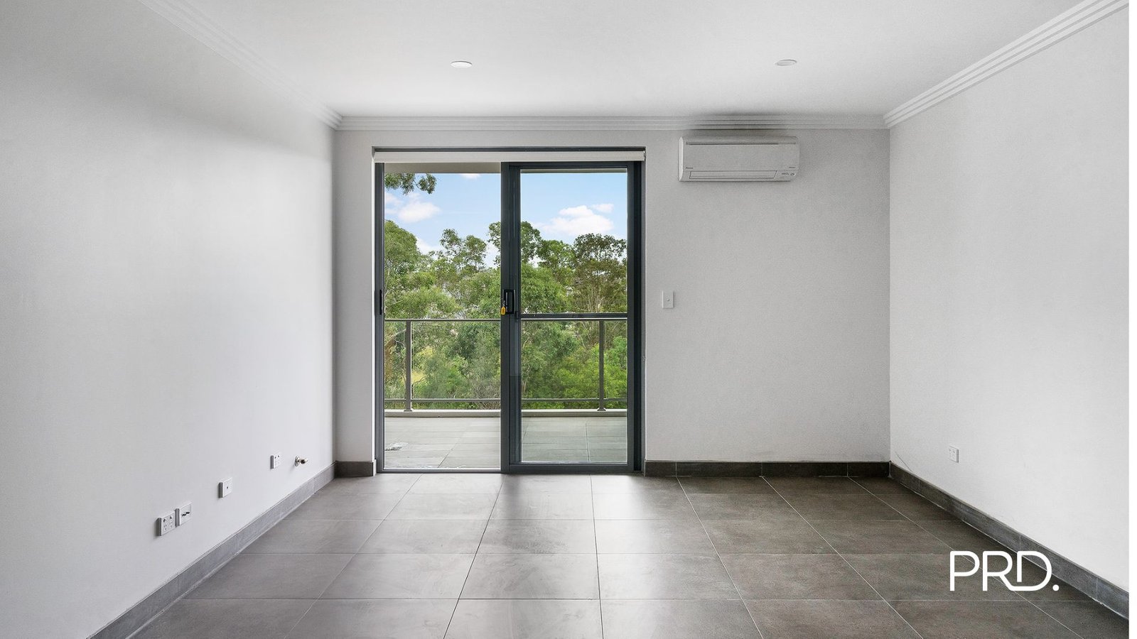 8/71 Deerubbin Dr  Glenmore Park 4