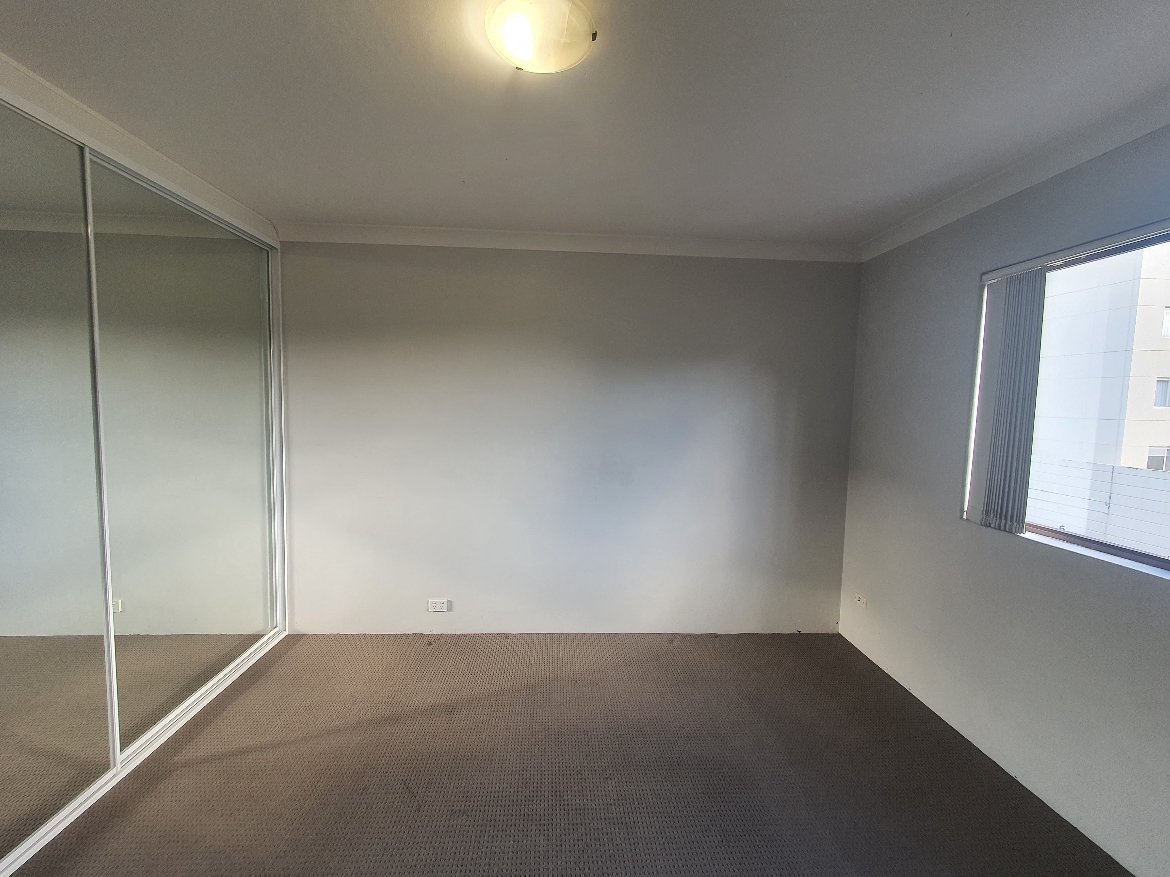 8/71 Goulburn Street LIVERPOOL 7