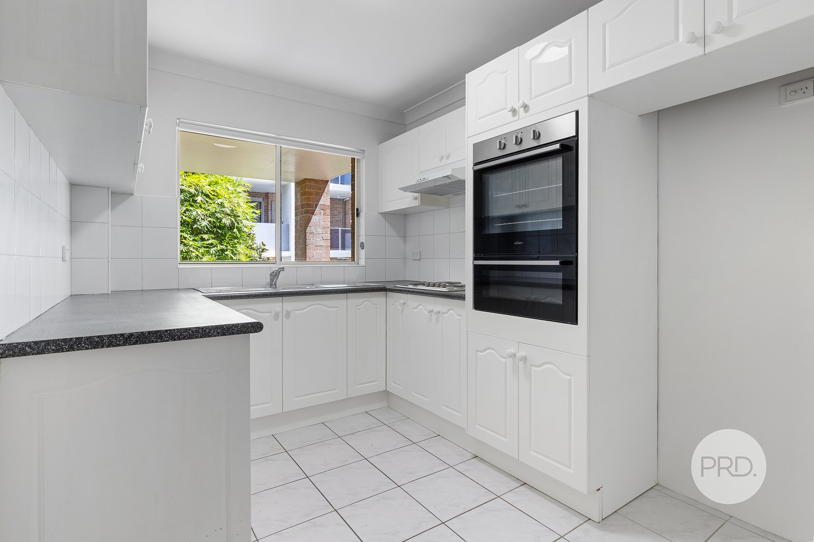 8/71 Pitt Street MORTDALE 3