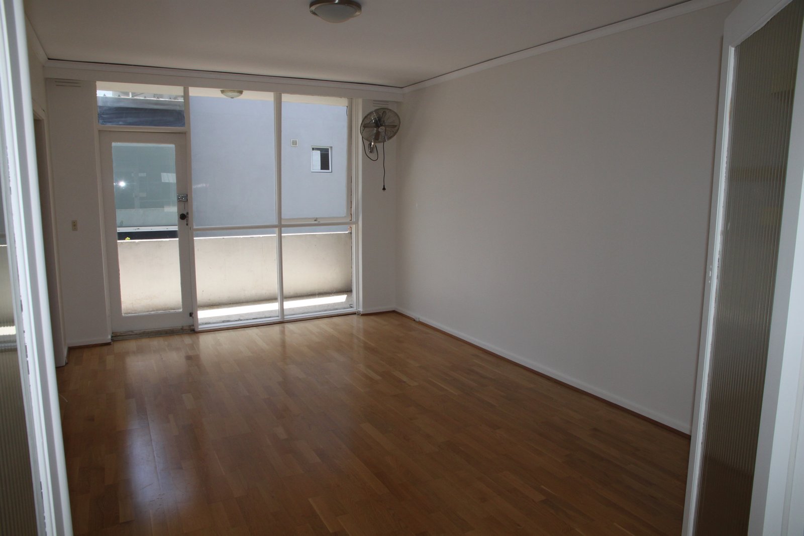 Gallery: 8/71 Westbury Street