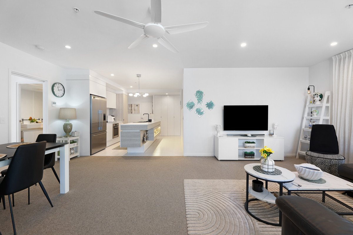 8/72 The Esplanade Burleigh Heads 7