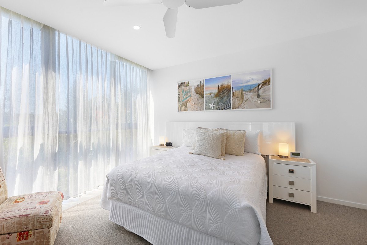 8/72 The Esplanade Burleigh Heads 14