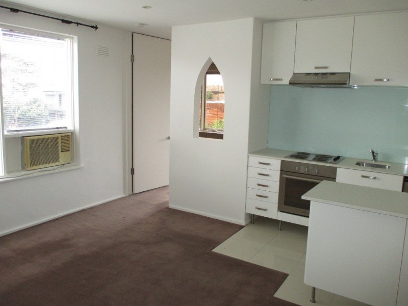 Gallery: 8/72 Withers Street