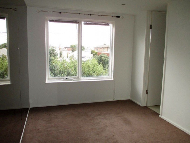 Gallery: 8/72 Withers Street
