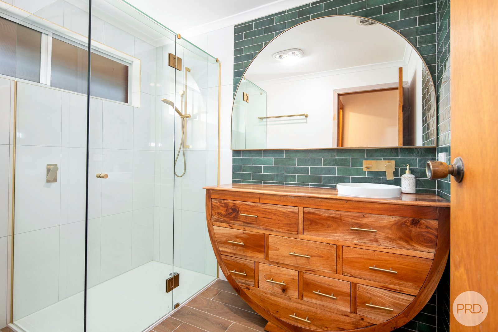 8/724 Chisholm Street BLACK HILL 7