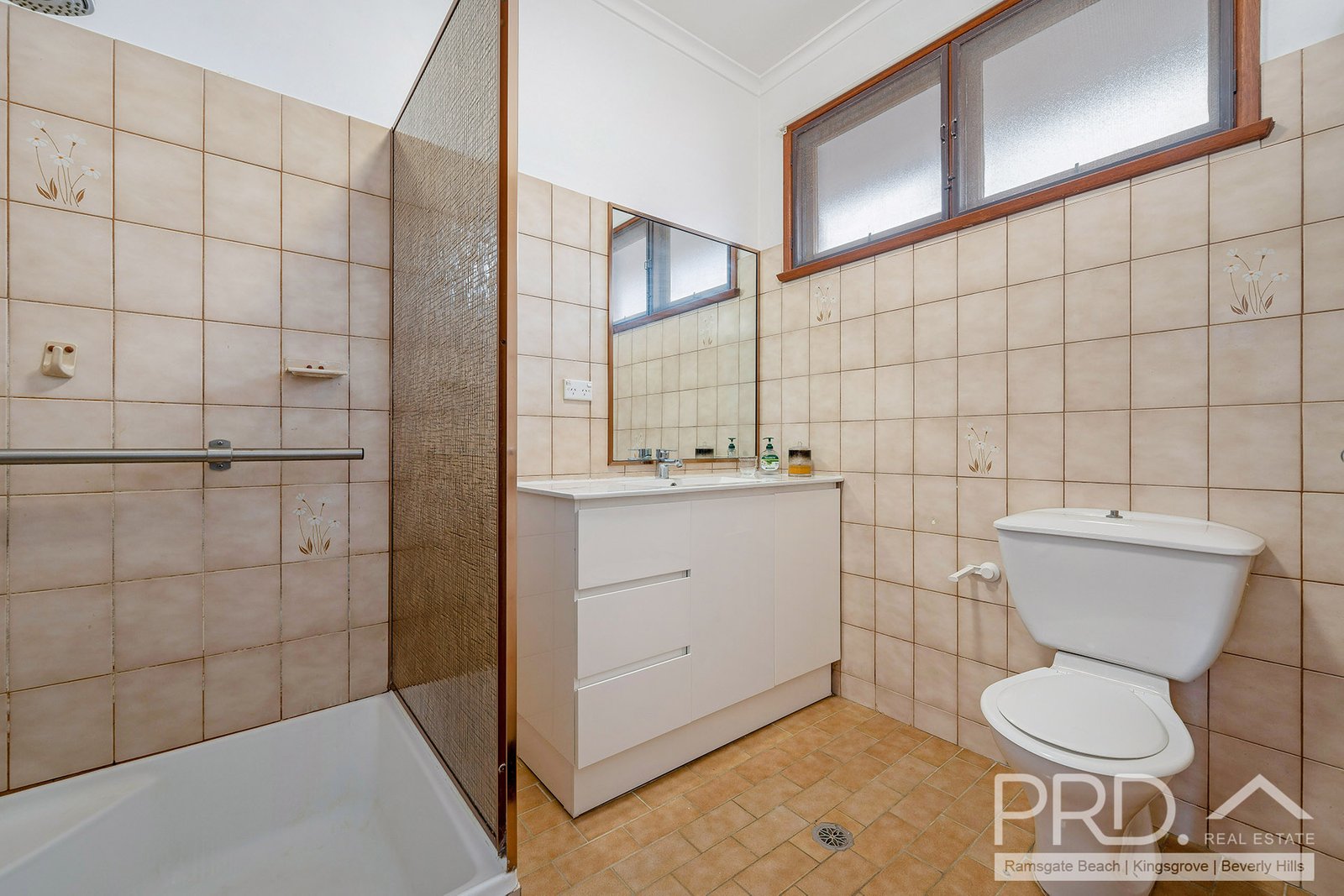 8/74 Alfred Street RAMSGATE BEACH 4