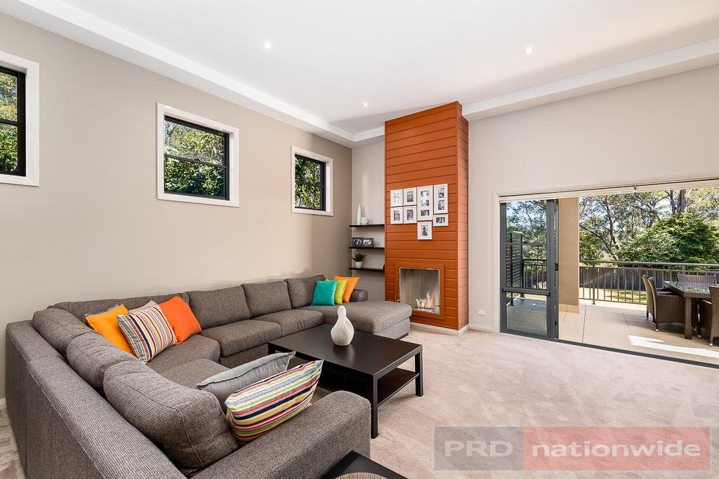 874 Henry Lawson Drive PICNIC POINT 6