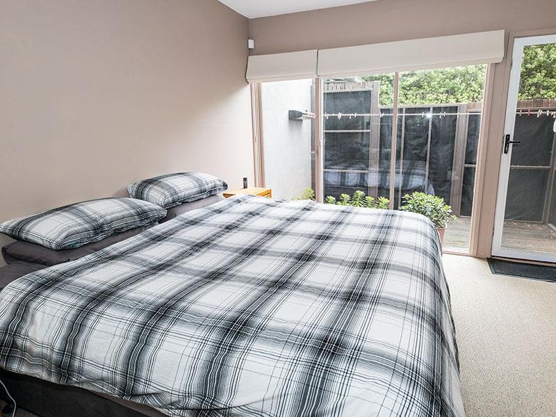 Gallery: 8/76 Carlisle Street