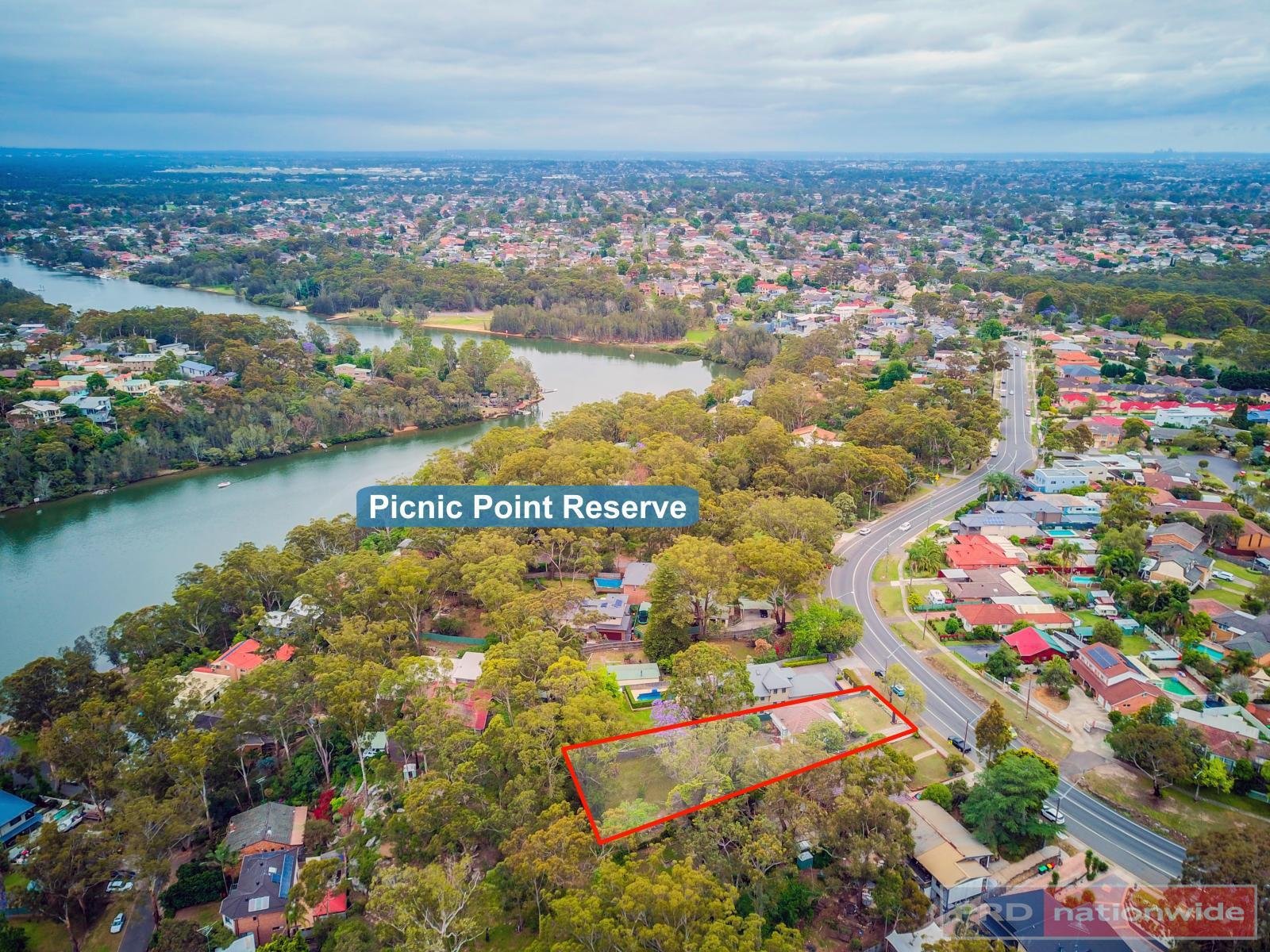 876 Henry Lawson Drive PICNIC POINT 1