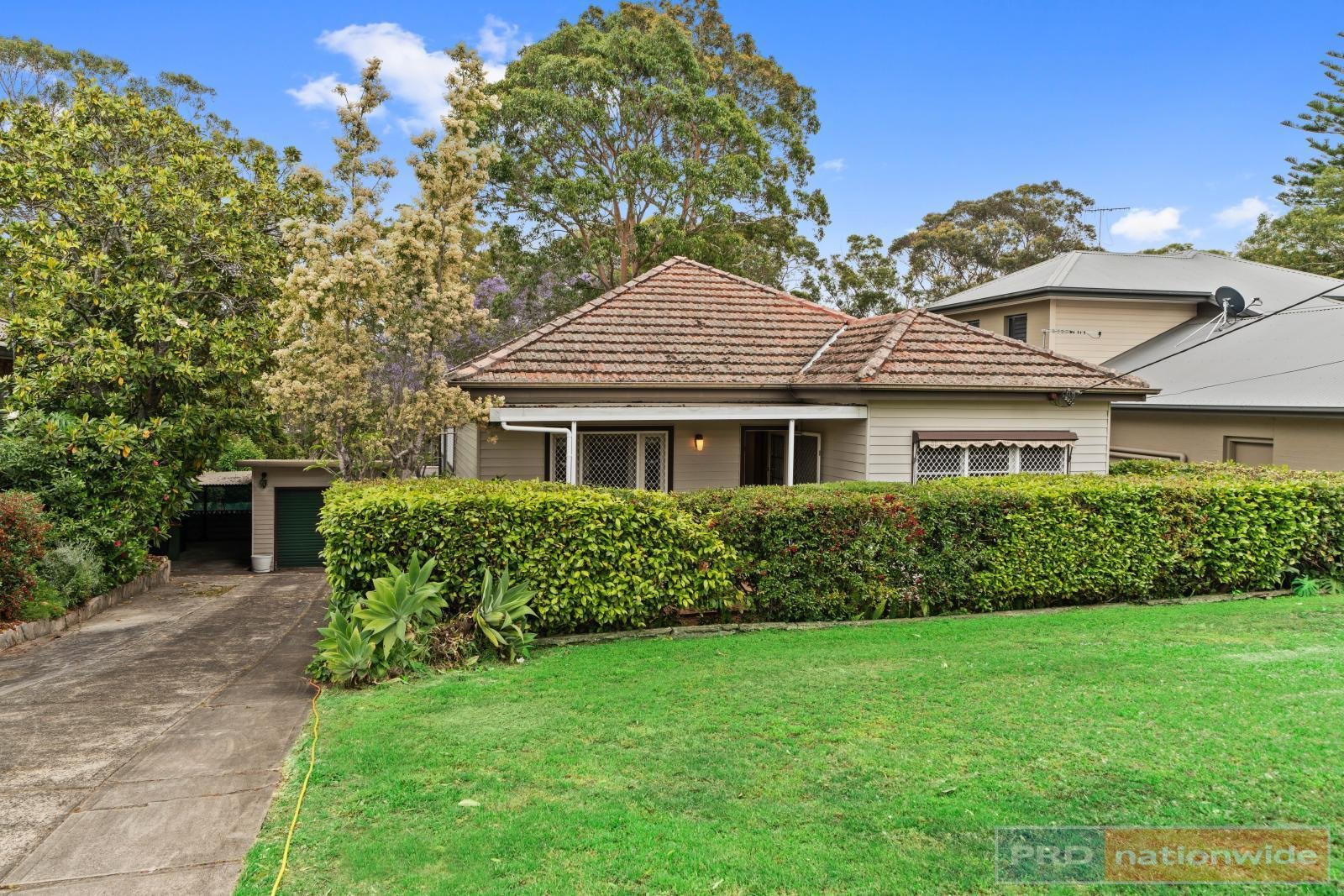 876 Henry Lawson Drive PICNIC POINT 2