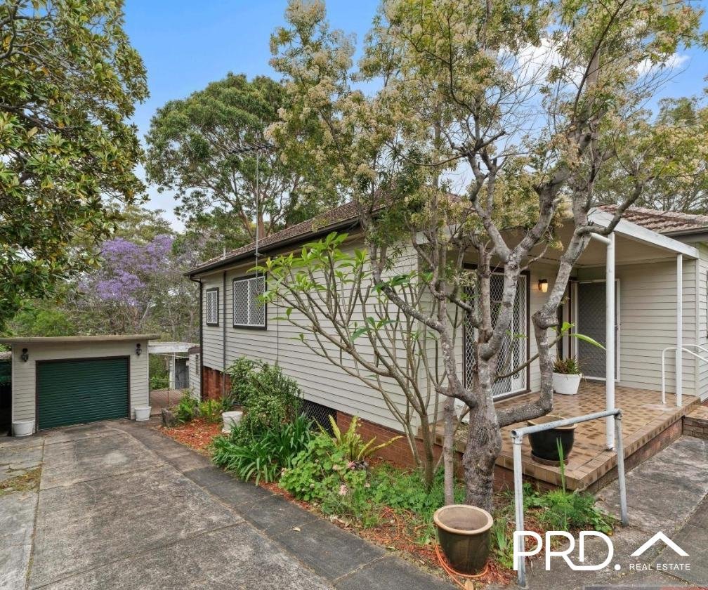 876 Henry Lawson Drive PICNIC POINT 2