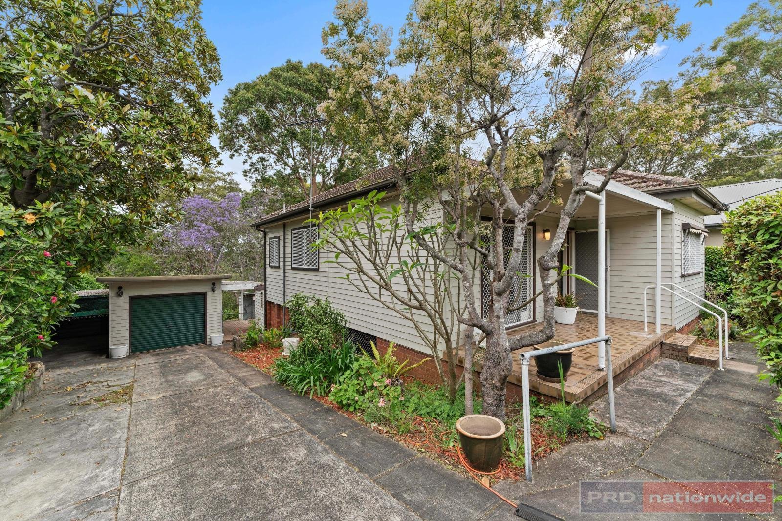 876 Henry Lawson Drive PICNIC POINT 2