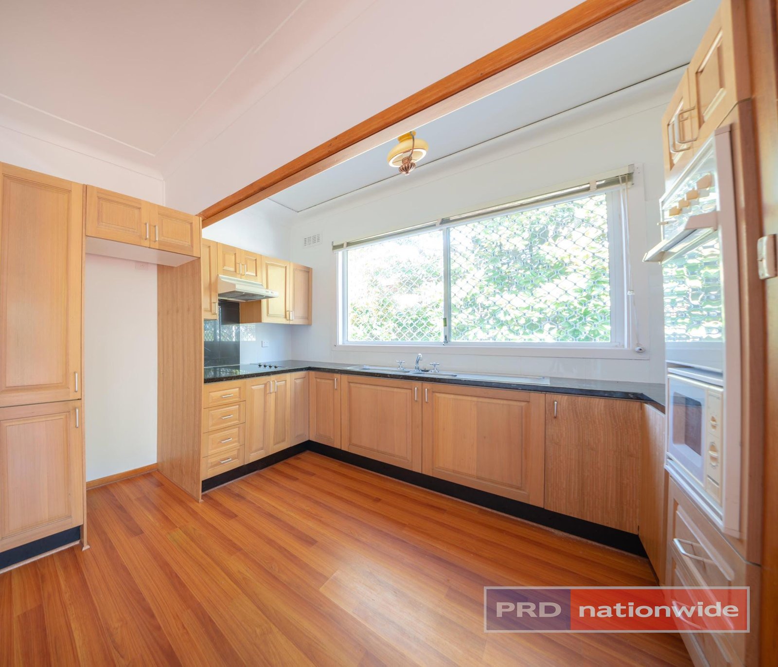 876 Henry Lawson Drive PICNIC POINT 3
