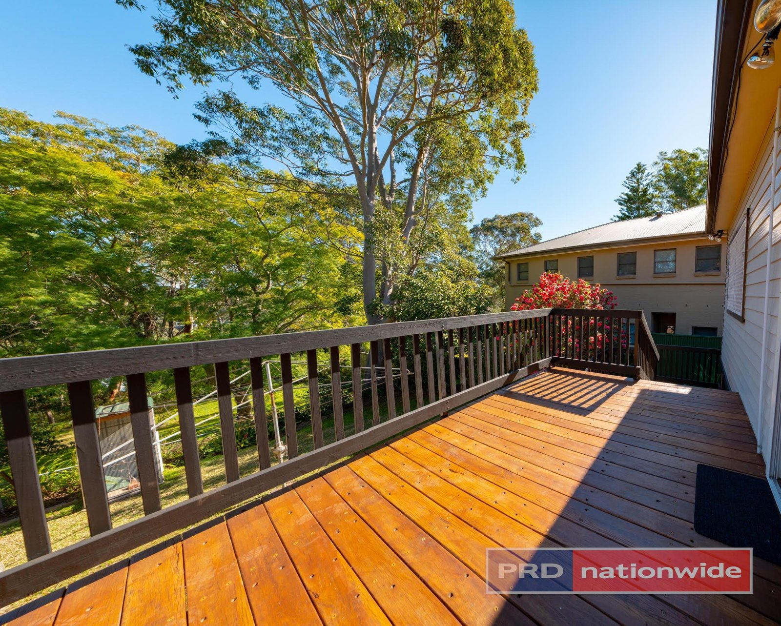 876 Henry Lawson Drive PICNIC POINT 7