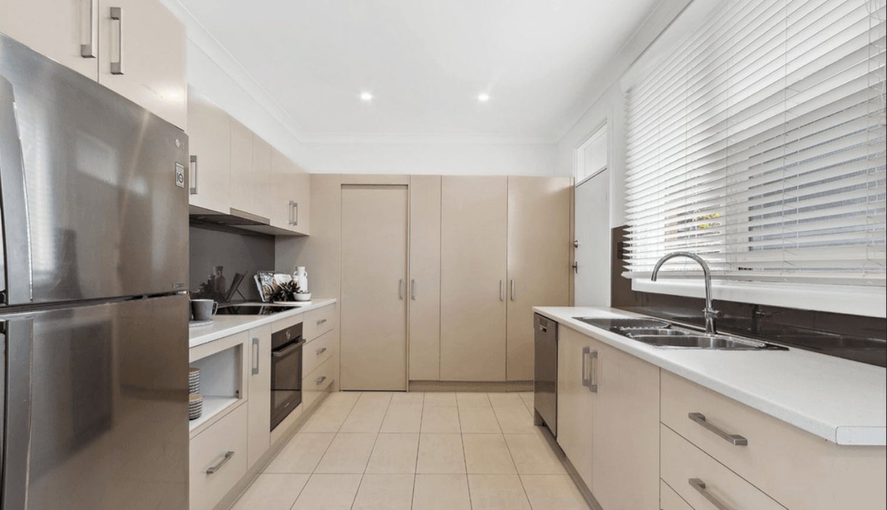 8/769 Forest Rd  PEAKHURST 2