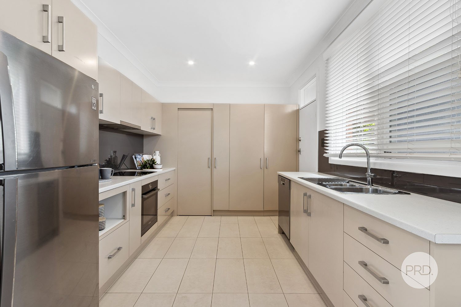8/769 Forest Road PEAKHURST 5