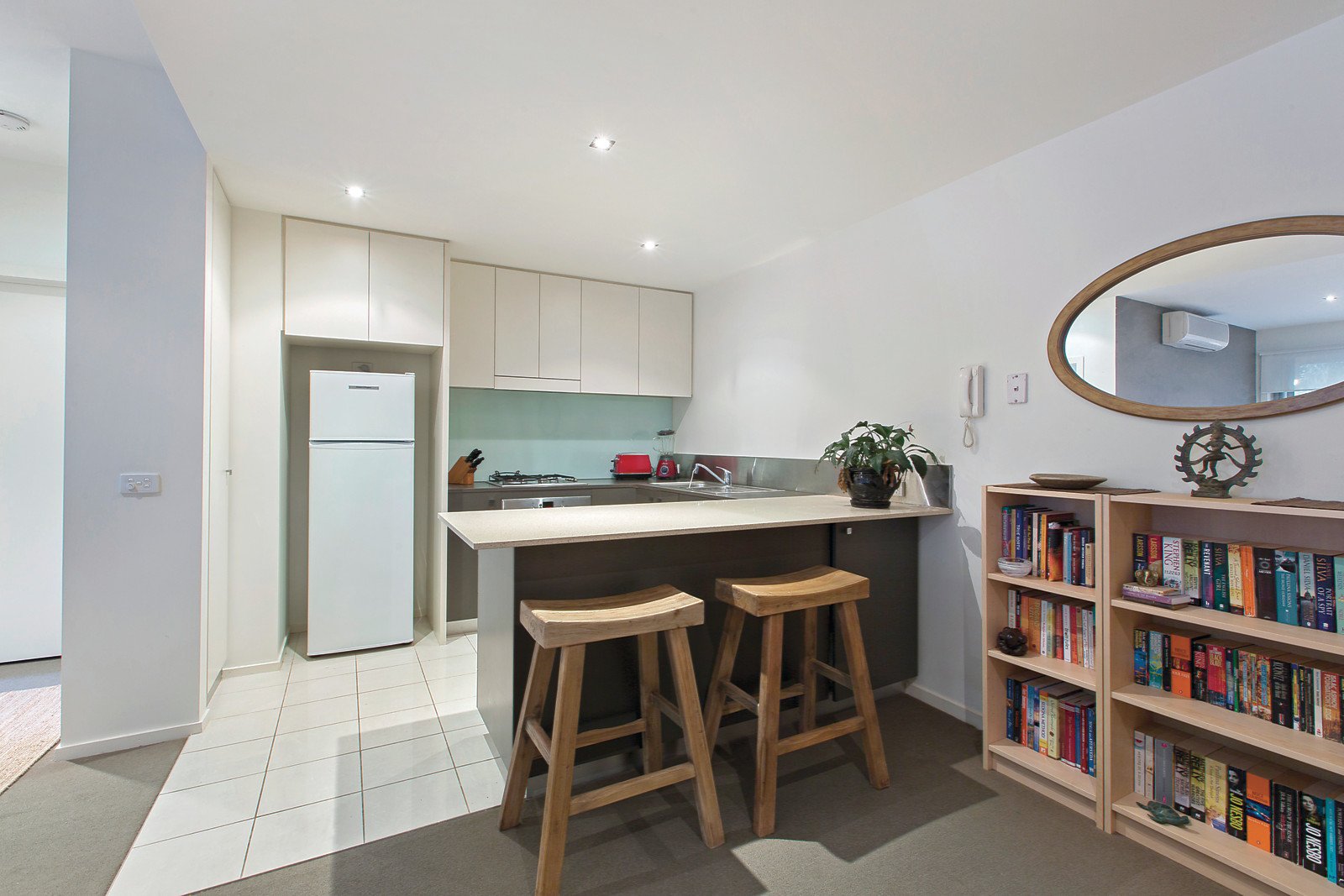 8/78 Holyrood Street, Hampton, VIC