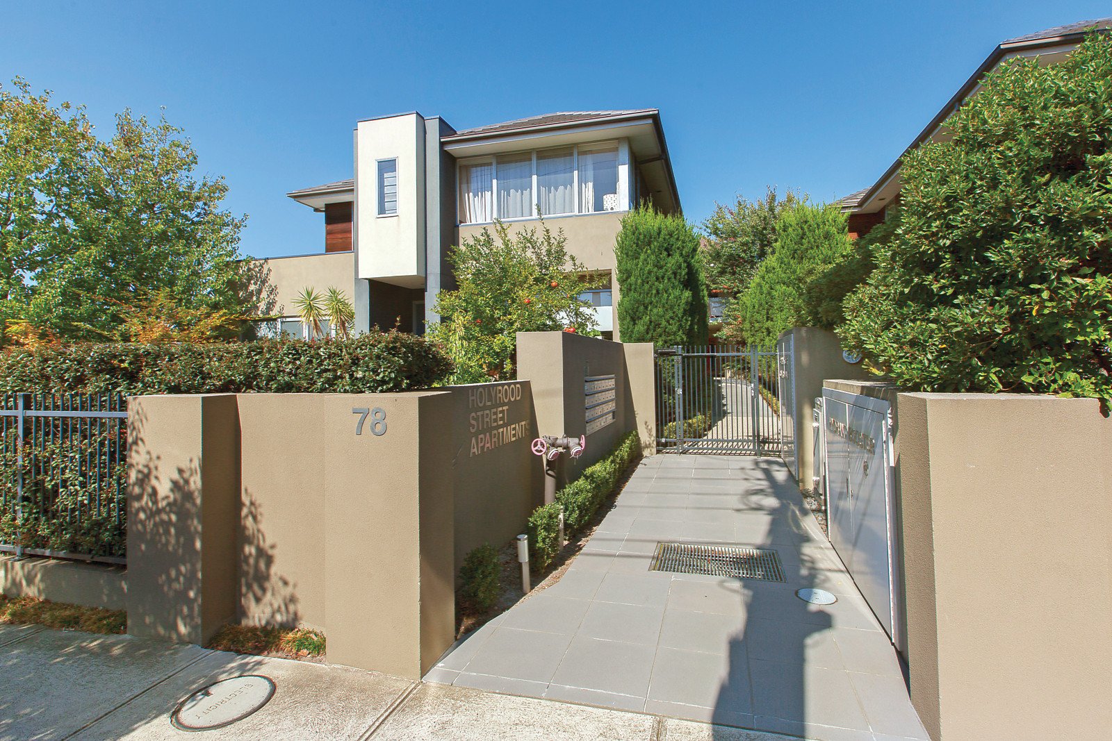 8/78 Holyrood Street, Hampton, VIC