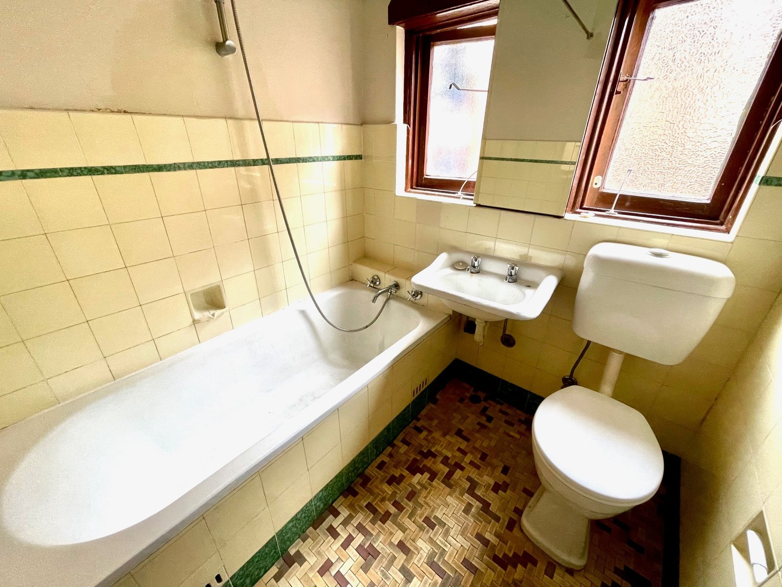 8/79 Trafalgar Street STANMORE 5