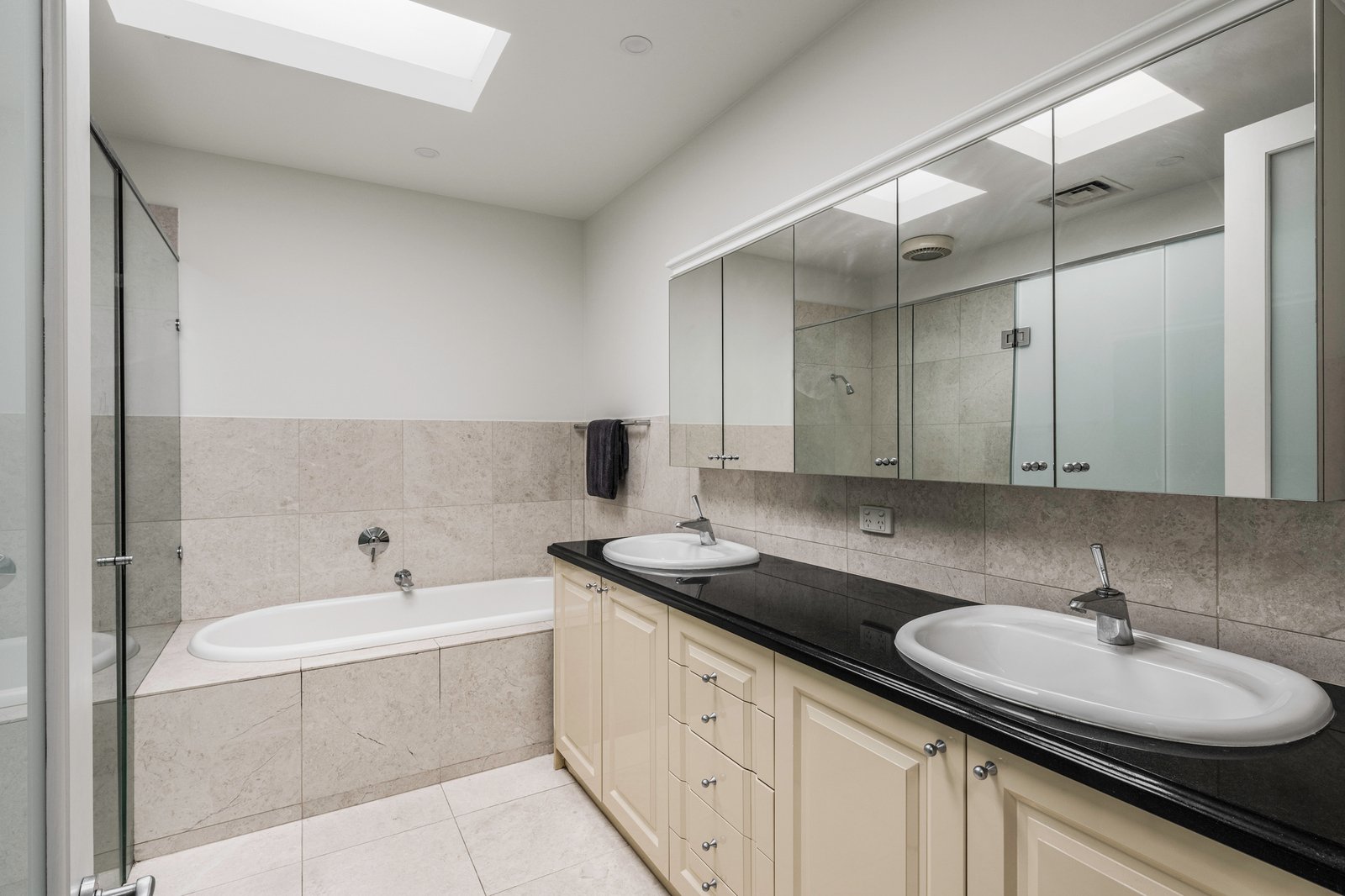 87a Mathoura Road, Toorak, 3142