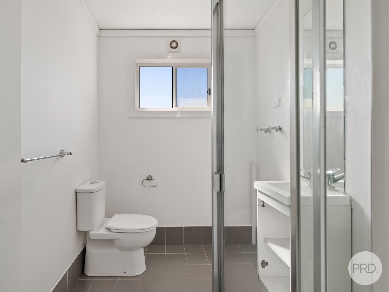 88 & 88A Eton Road CAMBRIDGE PARK 12