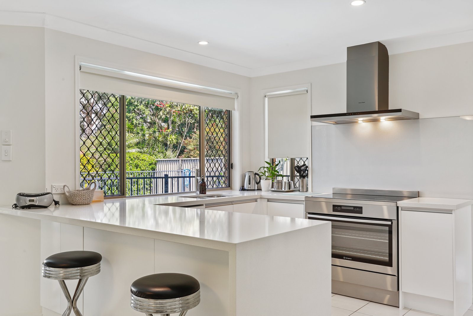 88 Bardon Avenue MIAMI 6