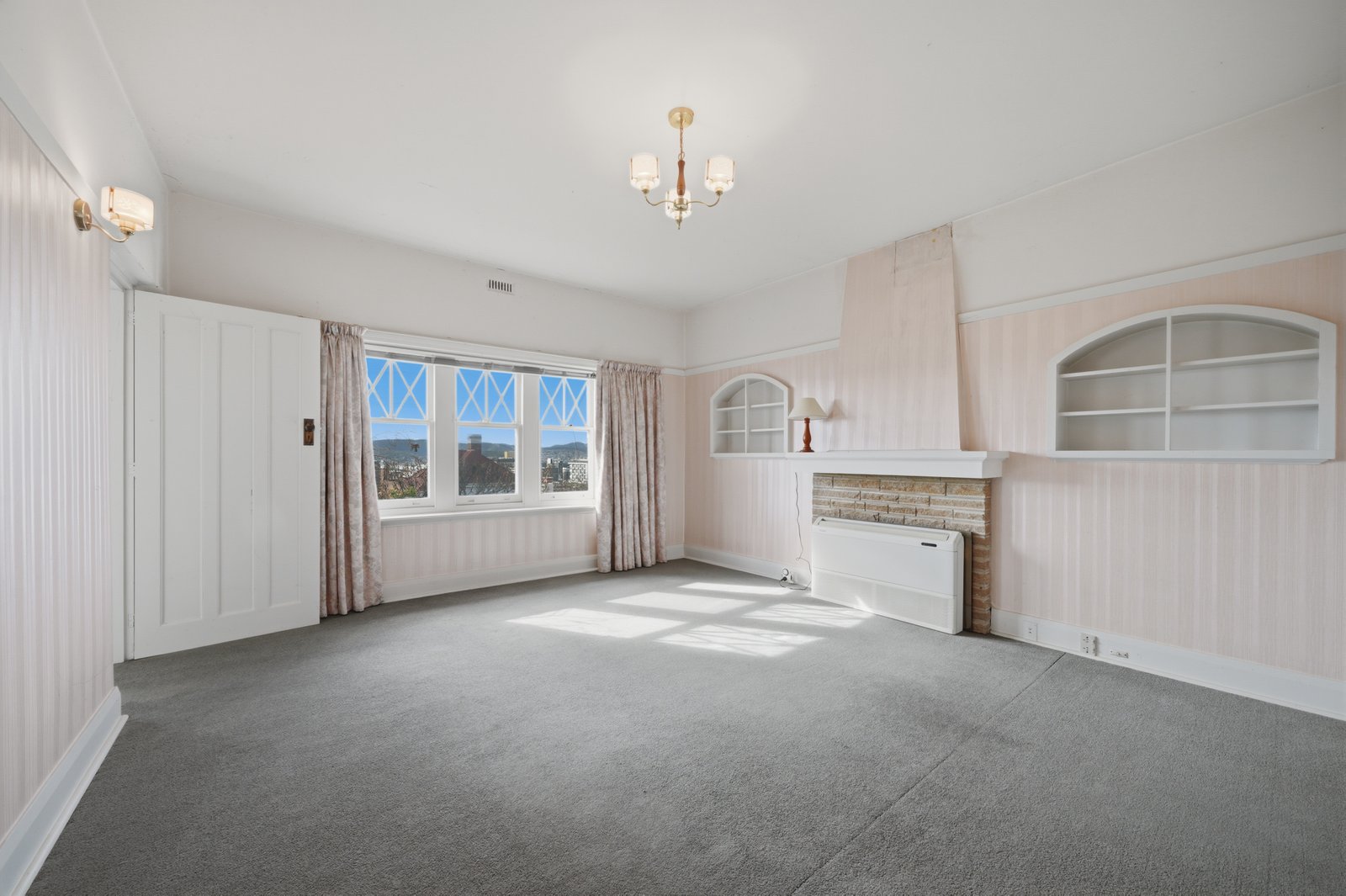 88 Barrack Street HOBART 4