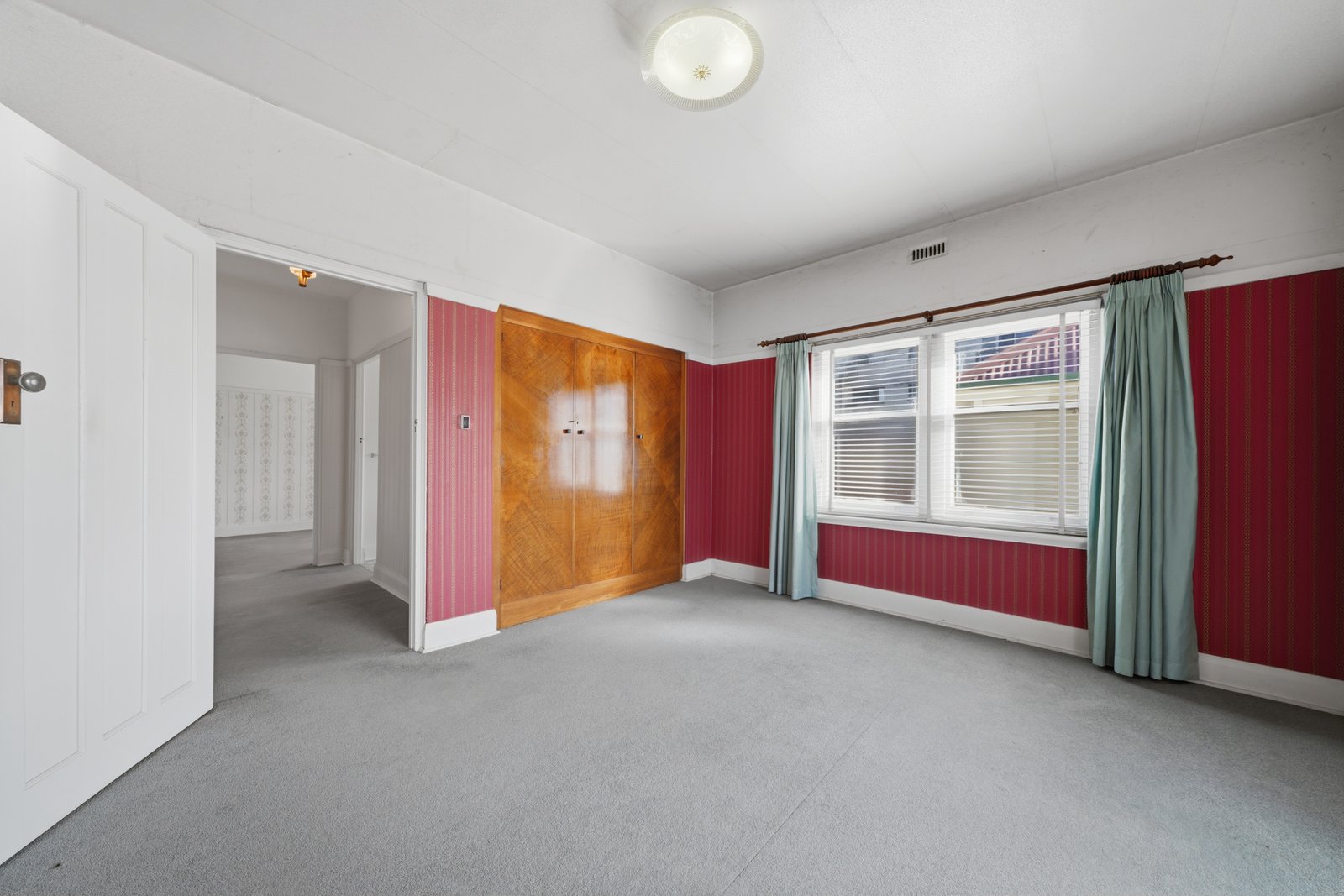 88 Barrack Street HOBART 13