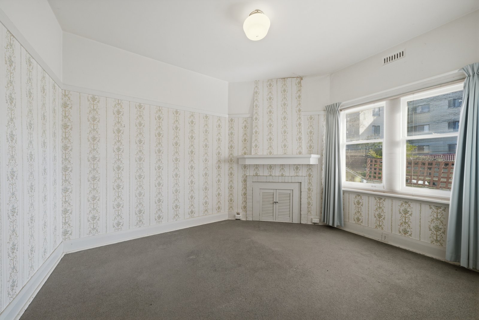 88 Barrack Street HOBART 14