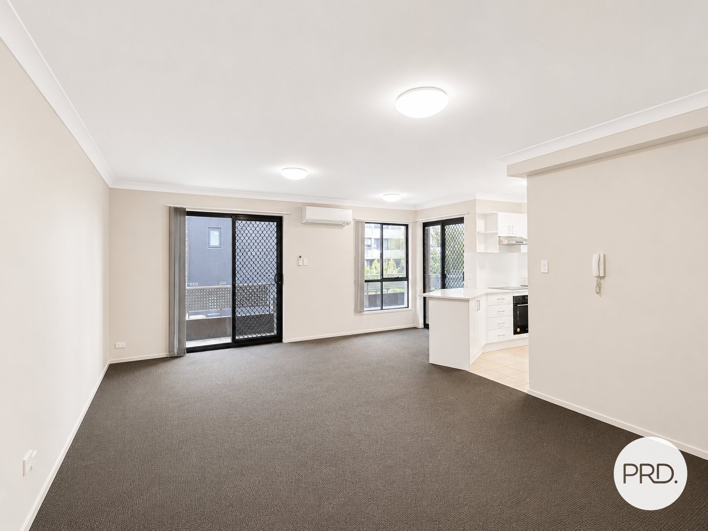 8/8 Castlereagh Street LIVERPOOL 2