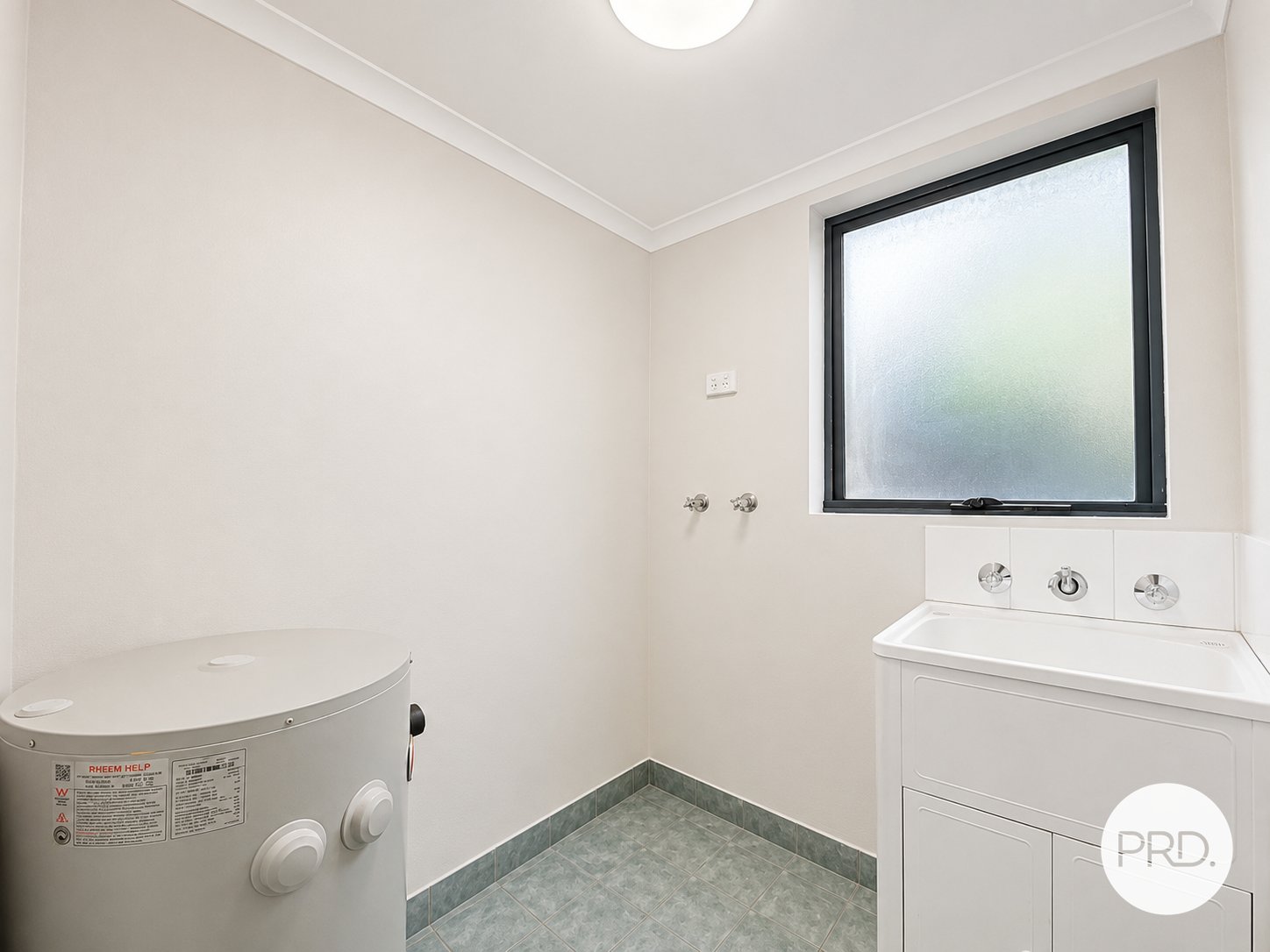 8/8 Castlereagh Street LIVERPOOL 9