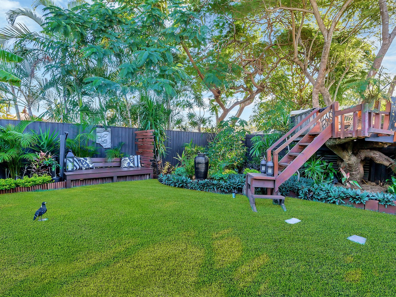 88 Chainey Avenue MIAMI 2