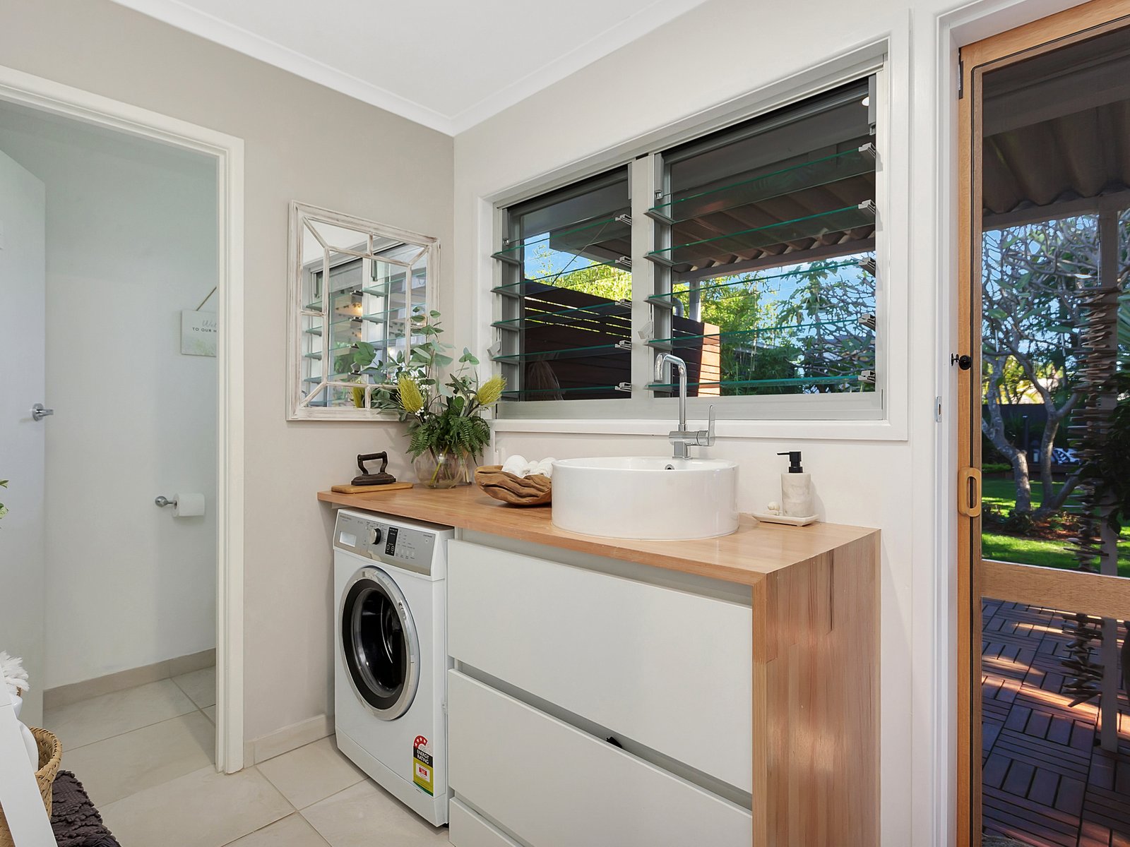 88 Chainey Avenue MIAMI 10