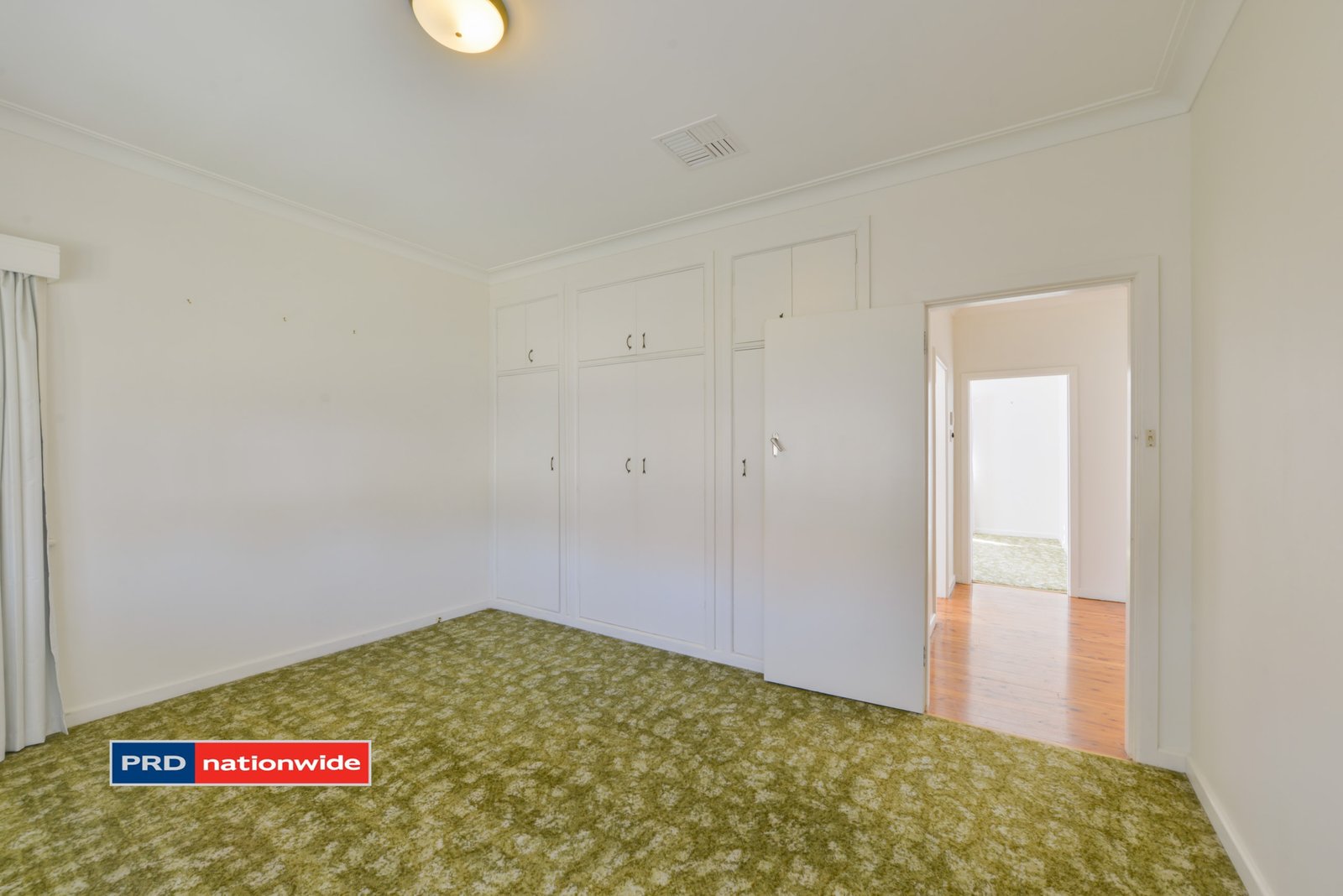 88 Denne Street TAMWORTH 11
