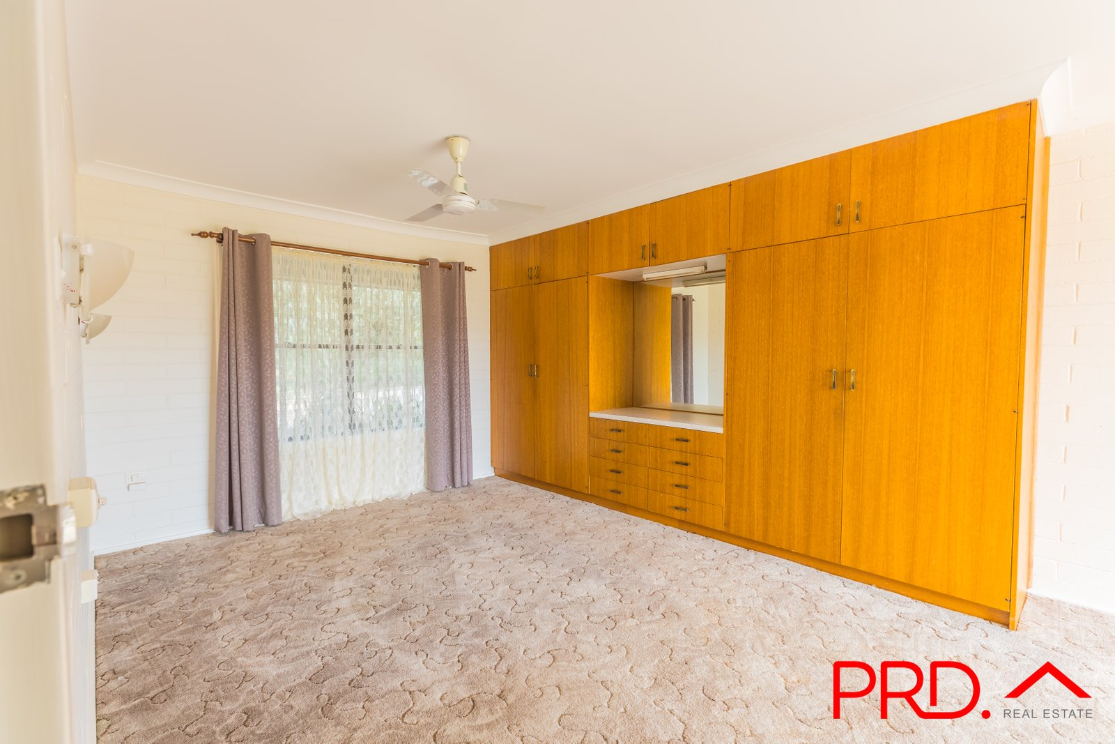 88 Dunoon Road TAMWORTH 9