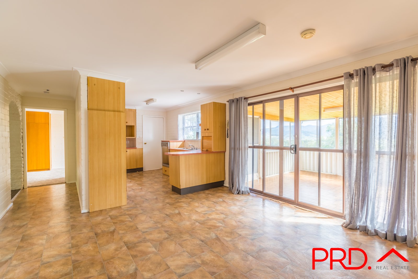 88 Dunoon Road TAMWORTH 13