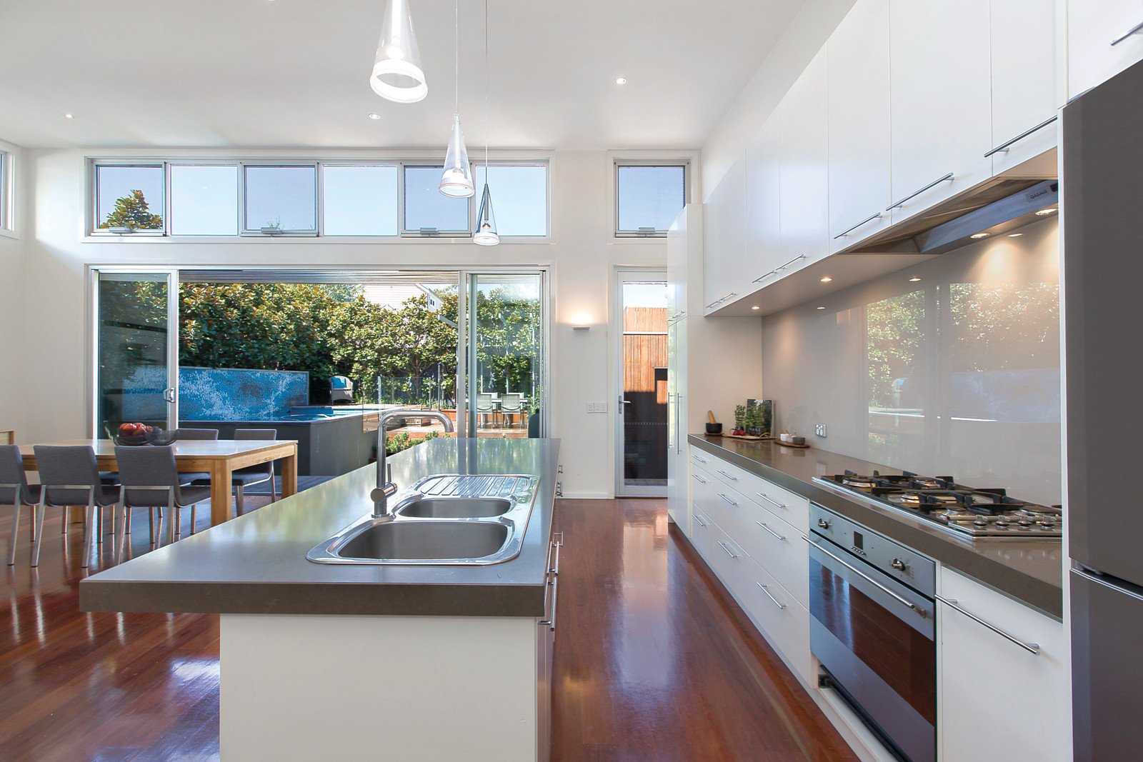 88 Edgevale Road, Kew, VIC