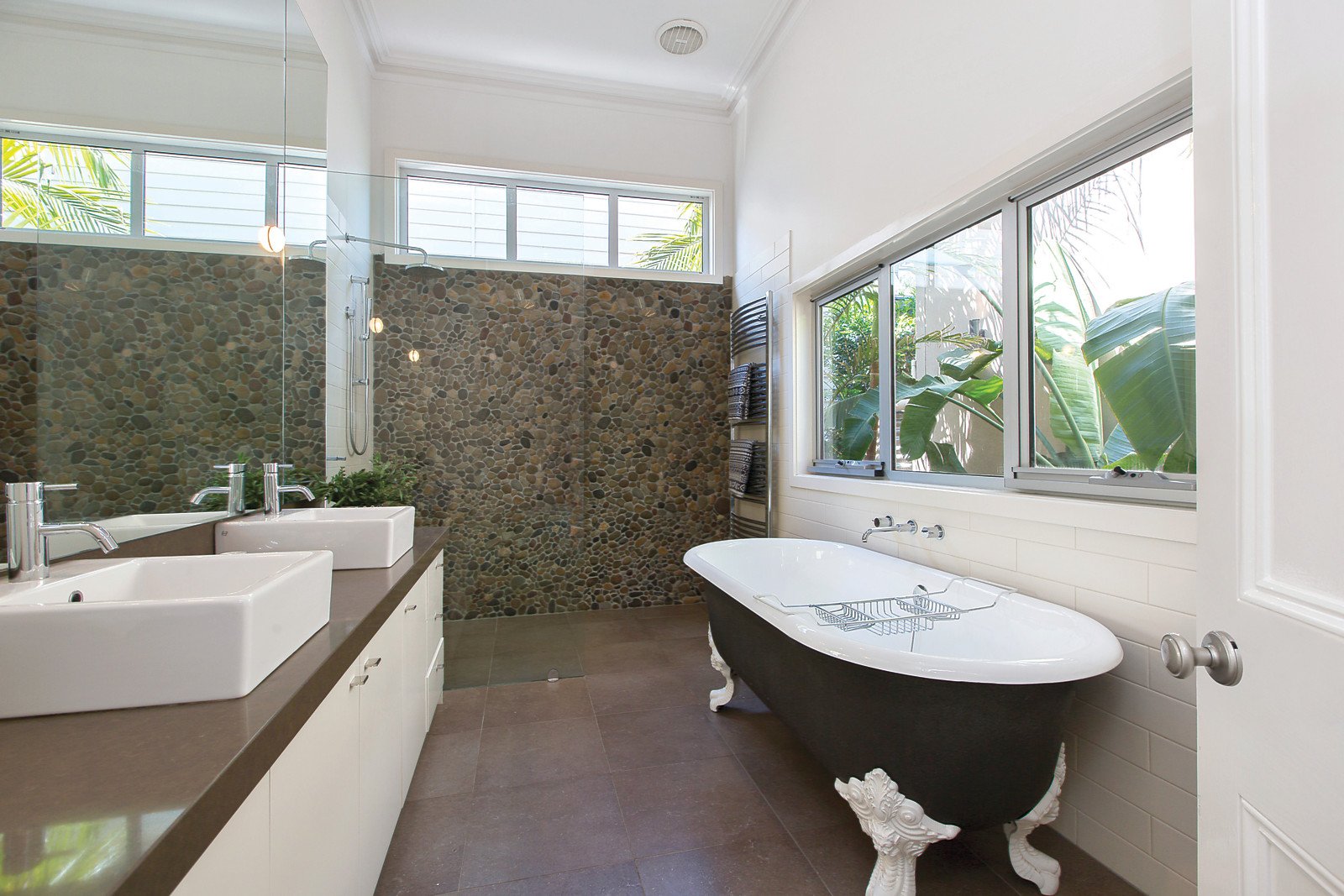 88 Edgevale Road, Kew, VIC