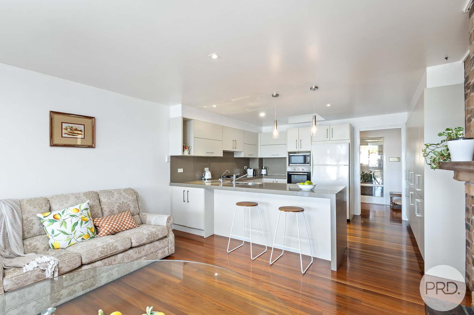 88 Francis Avenue LEMON TREE PASSAGE 9