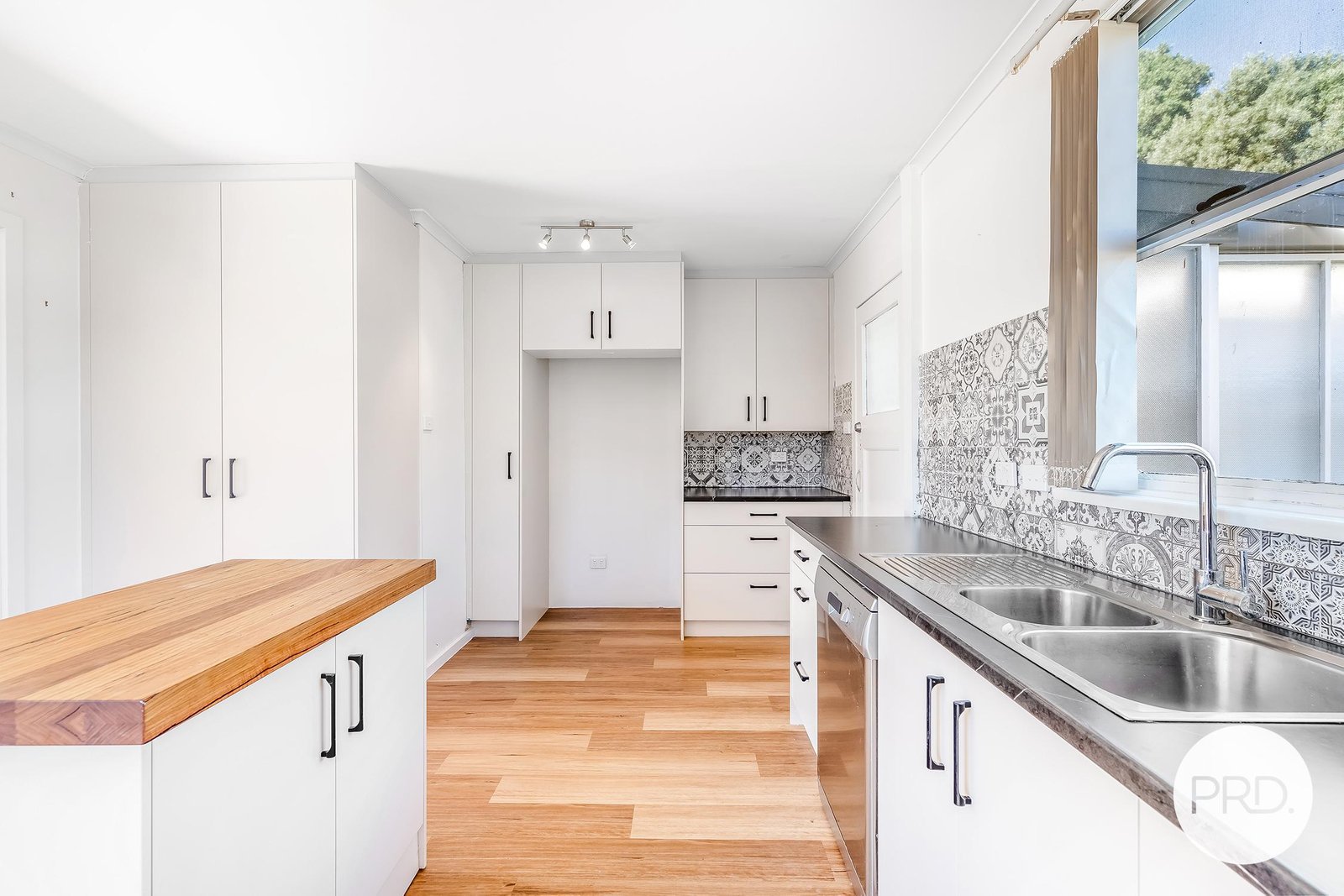 88 Gardenia Road RISDON VALE 9