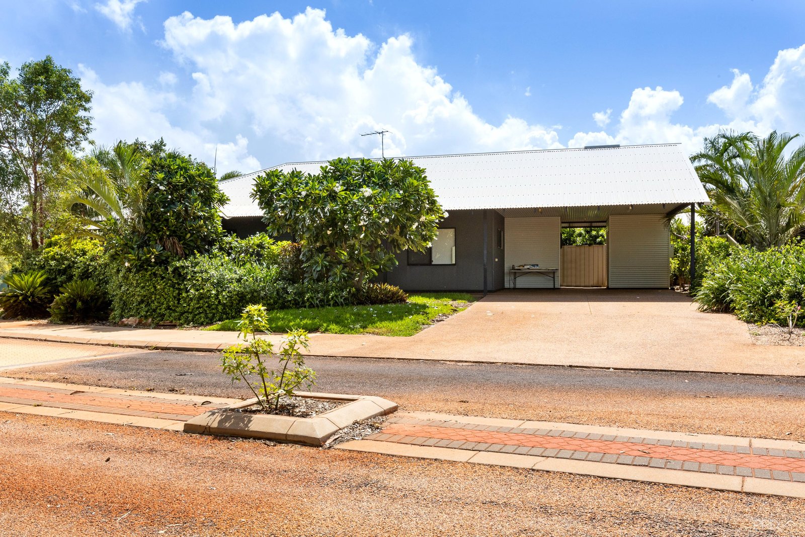 8/8 Gunian Boulevard CABLE BEACH 6