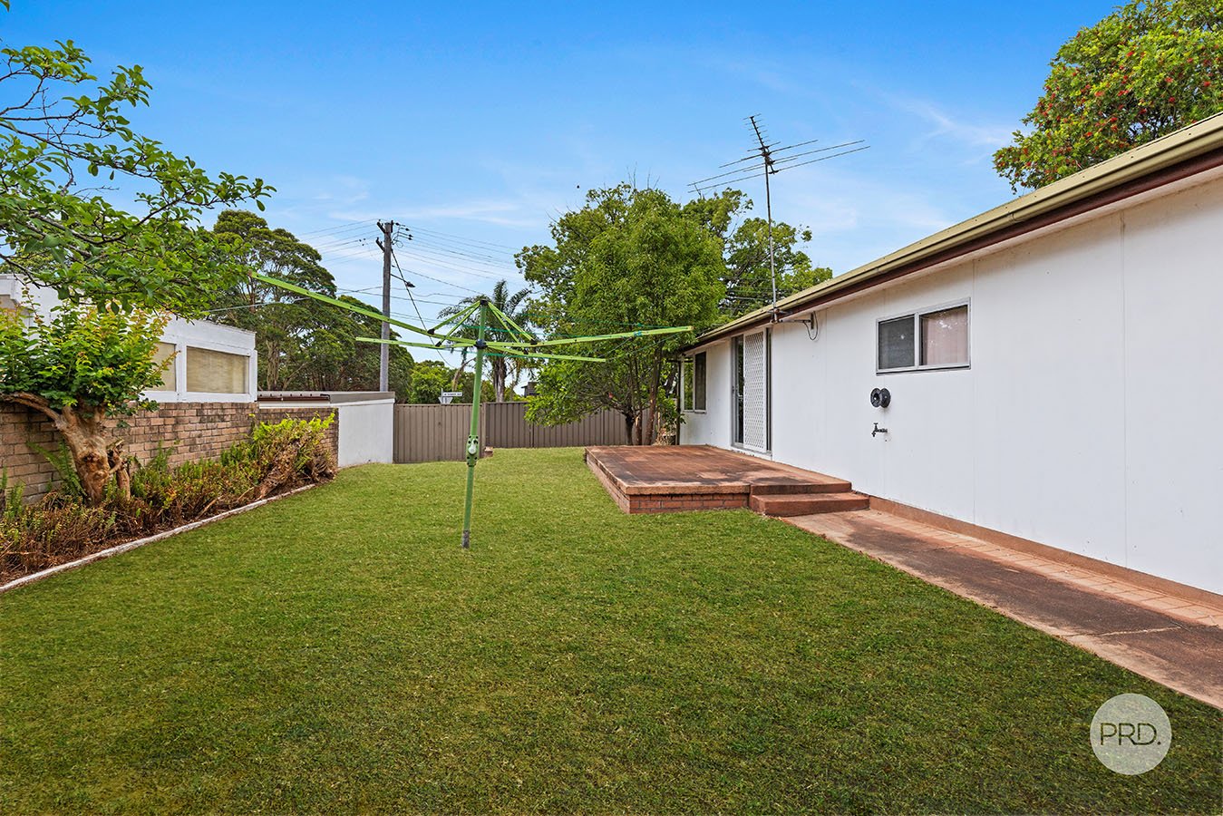 88 Hampton Court Road CARLTON 7