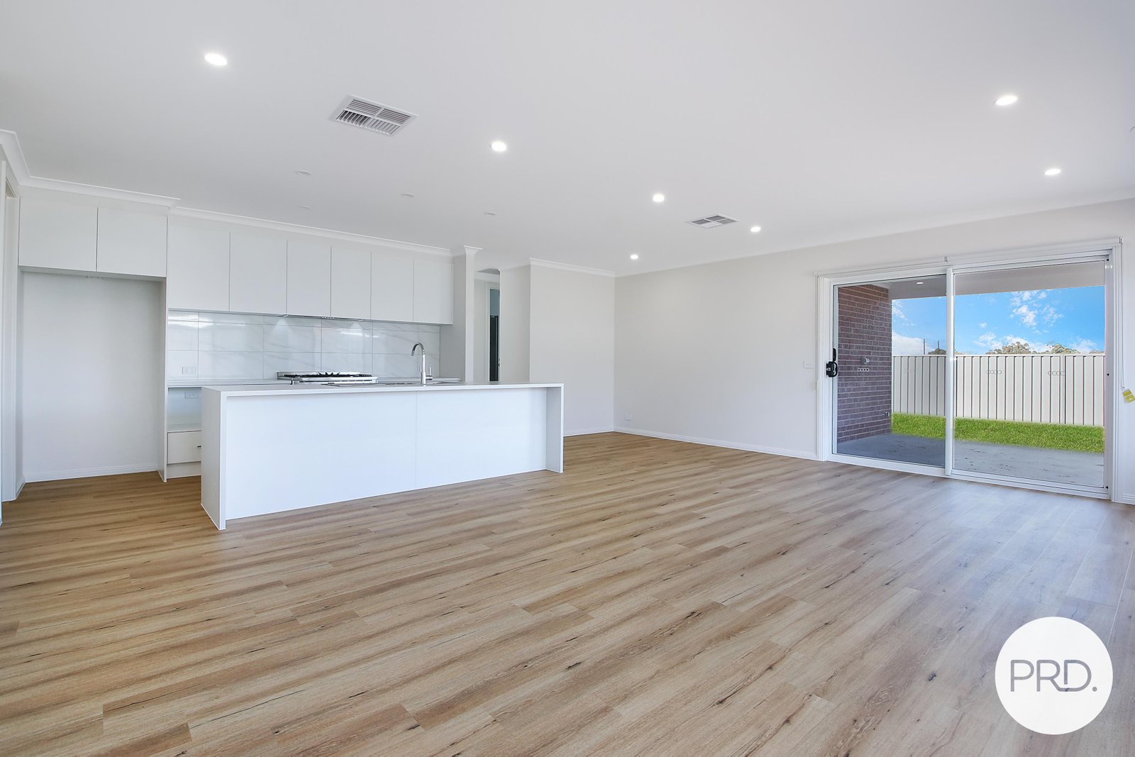 88 Hillford Circuit THURGOONA 2