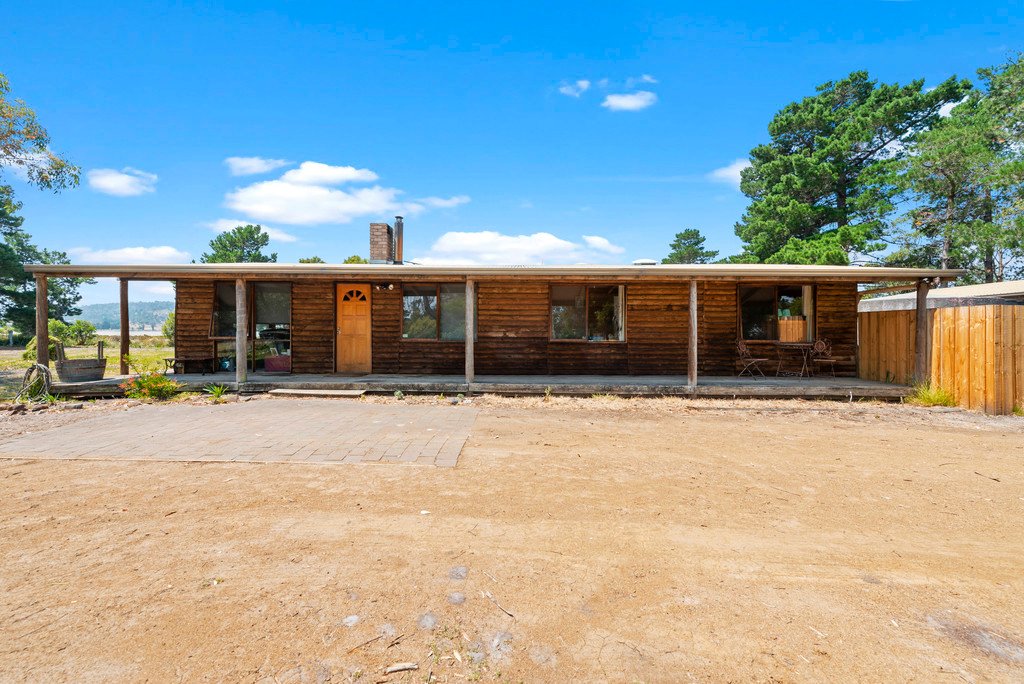 88 Honeywood Drive SANDFORD 5