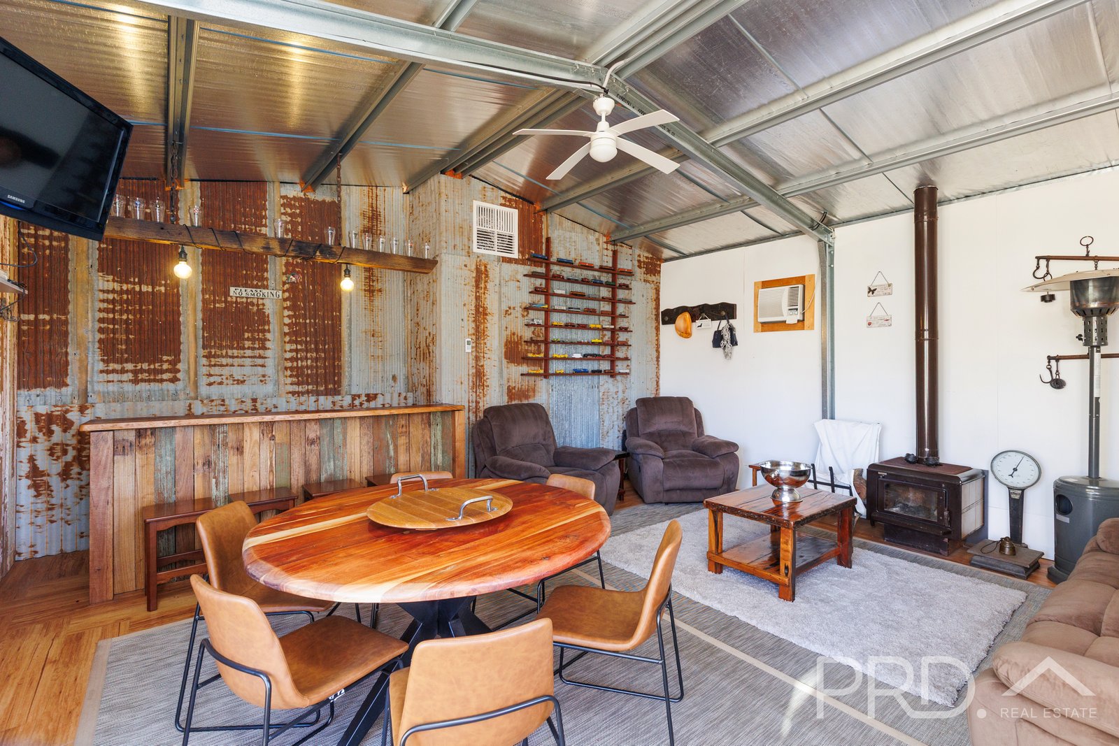 88 Lockhart Street ADELONG 22