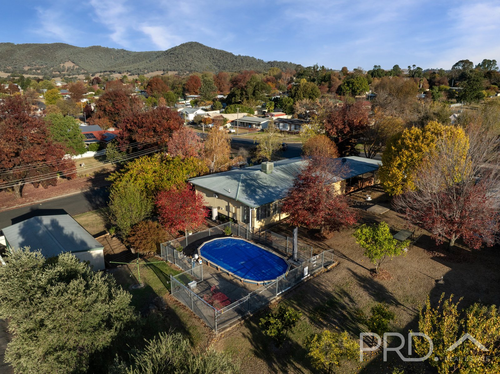 88 Lockhart Street ADELONG 28