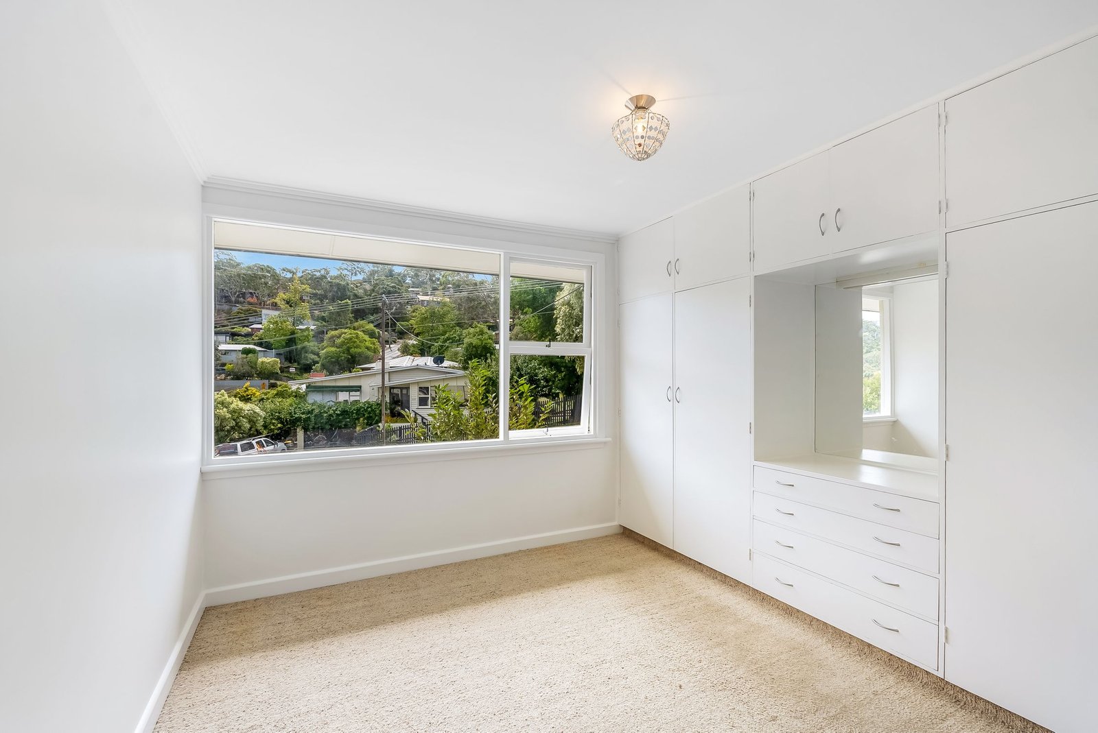 88 Malunna Road LINDISFARNE 6